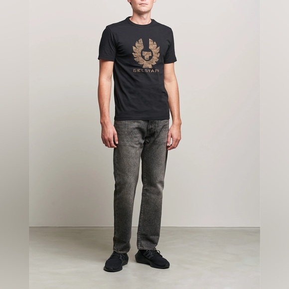 Belstaff England Men’s Coteland Logo Crew Tee in black in 100% cotton - Picture 9 of 10